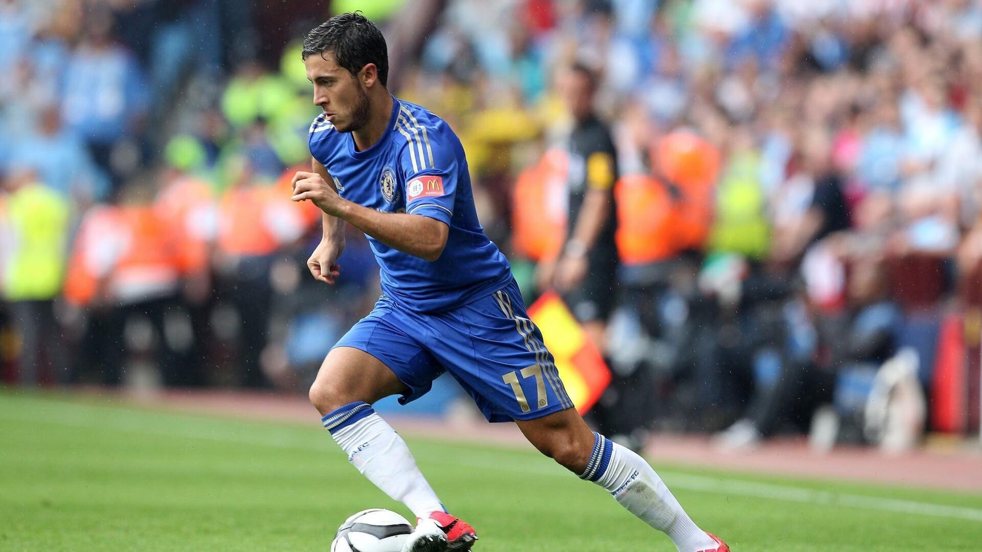 “彭尤蝶泳自由泳再突破，未来可期”